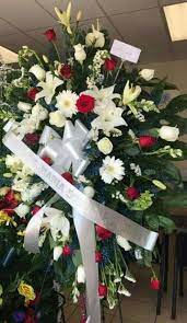 In the search for cheapest flower delivery in uk you will come across a few florists that promise the lowest get more value for your money when you send cheap online flowers with serenata flowers. Flowersandflowerthings Flowers And Plants Cheap Flowers Online Sympathy Flowers Cheap Flower Delivery