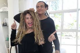 Você se aproximando e eu morrendo de medo. Elba Ramalho Passa Por Transformacao E Adere Aos Dreads