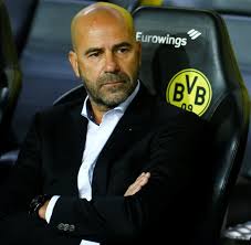 El holandés peter bosz fue nombrado este domingo nuevo entrenador del bayer leverkusen, hasta junio de 2020 el borussia dortmund despidió este domingo a su entrenador peter bosz, después de dos meses y medio de crisis de resultados, y nombró en su puesto a peter stoger, despedido del. Borussia Dortmund Peter Bosz Ist Nicht Das Wahre Problem Des Bvb Welt