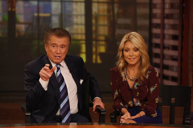 Kelly Ripa Has No Plans to Leave 'Live' After 25 Years, Departure Talks  Were Simply for 'Attention'