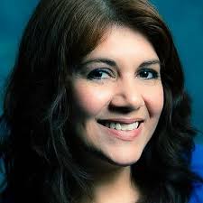 Amazon.com: Verses of Veronica Alba : While in the city of the angels.  eBook : Anzueto Herrera, Veronica A.: Kindle Store