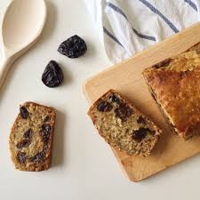 Cake Banane Et Pruneaux Les Cuilleres En Bois Gateau Aux Pruneaux Recette Cake Banane Biscuits Dietetiques