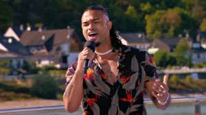 Dsds 2020 ausland recall griechenland. Bohlen Goldene Cd Dsds 2021 Goldene Cd Dieter Bohlen Gab Wahrend Der Show Eine Regelanderung Bekannt Anton Hubbell