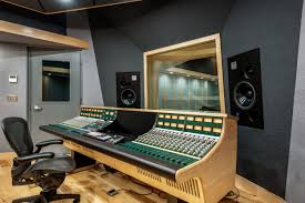 A short hike from stewart falls and the spa, hawk's nest is your perfect home away from home. June Audio Recording Studios