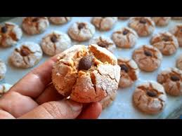 غريبة واش منك يا غريبة غزالة بنينة ومشقة بلا طاوة البهلة كتحمق ناجحو 100في 100 Youtube In 2020 Food Breakfast Muffin