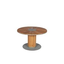 tino zervudachi pour tectona mobilier de jardin design table teck table de jardin bois