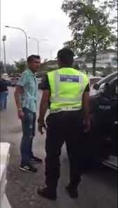 Sebelum ini, nama pelawak lan pet pet pernah menjadi sebutan selepas terbabit dengan insiden mengasari pengawal keselamatan di sebuah pondok pengawal di nilai, negeri sembilan. Lan Pet Pet Mengamuk Tayar Kereta Kena Clam Mynewshub