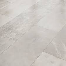To match your gray flooring to your walls select a flat gray paint that is the same shade or lighter in color for best results. Liberty Floors Stellato 8mm Slate Grey Light Tile Laminate Flooring 44152 Leader Floors
