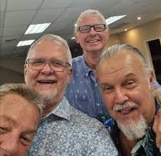 Time for lunch! With thanks to Steven Andrews, Vincent Brooker, Nathan  Ralls and George Tollman for their valuable time and assistance! Hoping for  pictures of finished project later!