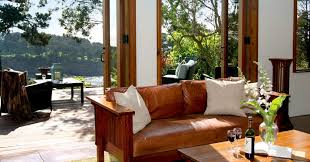 Buy ink+ivy mendocino coffee table, 45w x 22d x 17h: Brewery Gulch Inn In Mendocino California Inn Deals