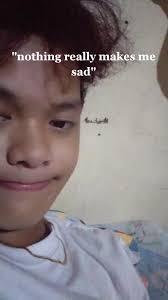 everyone's knows na graduated nako pero never akong nakarecieve ng  congrarts hehehe:))