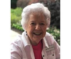 Imogene Hayes's Instagram, Twitter & Facebook