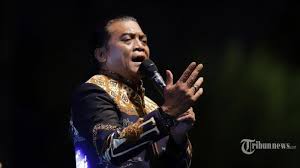 Selasa 22 september 2020 2224 wib. Lirik Dan Chord Kunci Gitar Sewu Kuto Didi Kempot Wis Tak Cobo Nglaliake Jenengmu Soko Atiku Tribun Ternate