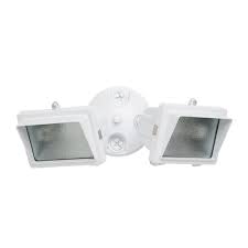 Designer S Edge 300 Watt White Outdoor Landscape Flood Light With Twin Heads And Halogen Bulb L57whca Th Outdoor Flood Lights Flood Lights Halogen Floor Lamp