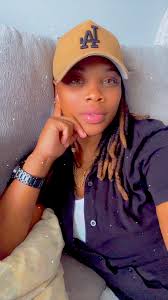 It's Wednesday FOOD DRIVE‼️ FOOD DRIVE‼️ #weworkbettertogether❤️  #feedingthecommunity #oneweekatatime #femalehiphopartist #audeeissawave🌊