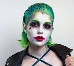 Pin Von L Stevens Auf Carnaval In 2020 Halloween Kostum Joker Halloween Makeup