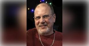 Sara Unger's Instagram, Twitter & Facebook