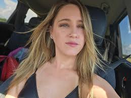 Bradenton clancy's irish bar 7pm-11pm tonight