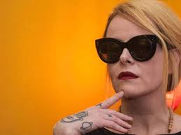 Exijo respeito como mulher”, responde Fernanda Young a juiz