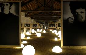 Reizvolle effekte lassen sich auch mit leuchtkugeln in form einer halbkugel erzielen. 55 Hochwertige Kugel Aussenbodenleuchten Leuchtkugeln Ip44