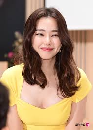 조이HD]열혈사제 이하늬, 천만배우의 급이 다른 미모 : 네이트 연예