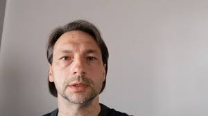 Szabolcs Safar gratuliert