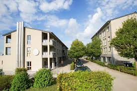 Die mietpreise in hattingen liegen aktuell bei durchschnittlich 6,32 €/m². 2 Zimmer Wohnung Zu Vermieten Heckenweg 6 45527 Hattingen Ennepe Ruhr Kreis Mapio Net