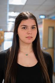 Sydney Cruz's Instagram, Twitter & Facebook