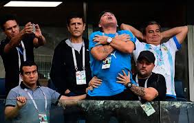 En el maracanazinho, instituto jugó su último partido. Maradona Fue Una De Las Estrellas Del Ultimo Partido De Argentina Video Torontohispano Com