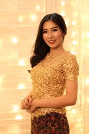 Dress brokat pendek untuk pesta import warna pink ea569 from bajudresskorea.com. Kebaya For Rent From Instagram Adella Kebaya Pakaian Pesta Pakaian Wanita Wanita Cantik