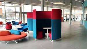 I locali sono stati ricavati dalla ristrutturazione dell ex caserma dei vigili del fuoco di viale gorizia in parma pi di 5. Credit Agricole Green Life Le Caratteristiche Della Nuova Sede Di Parma La Repubblica