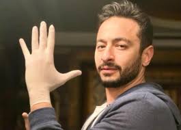 طرح حمادة هلال أحدث أغانيه اشرب شاى خلال فيديو كليب مؤخراً حتى نال اعجاب جمهوره من خلال الأغنية الذى فاجأ بها حمادة. Ø¨Ø¯ÙŠÙ‡ÙŠØ§Øª Ø­Ù…Ø§Ø¯Ø© Ù‡Ù„Ø§Ù„ ÙŠØ³ØªØ®Ø¯Ù… Faceapp Ø¨Ø·Ø±ÙŠÙ‚Ø© Ø³Ø§Ø®Ø±Ø© Ø®Ø¨Ø± ÙÙŠ Ø§Ù„ÙÙ†