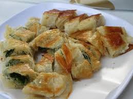 Turks have borek for breakfast, midday snack or as part of a mezze platter. Spinach Borek And Cheese Borek Picture Of Sariyer Borekcisi Eminonu Istanbul Tripadvisor