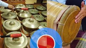 Asal alat musik tradisional dari yogyakarta. Malaysian Gamelan And Gendang Drum Youtube