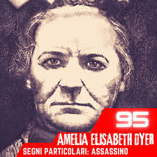 Elisabeth Dyer's Instagram, Twitter & Facebook