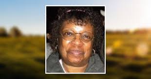 Mary Jeter's Instagram, Twitter & Facebook