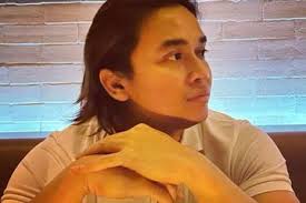 Pantas Gagal Berkali-kali Jalin Hubungan Asmara, Sosok ini Bongkar Kelakuan  Billy Syahputra yang Sempat Kepergok Bak Sembunyikan Cewek di Kamar Hotel,  Barang ini Jadi Bukti!