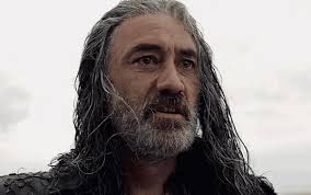 me reading David Jenkin's reactions to the renewal efforts, seeing written  proof that he understands the depth of our love for this show, and feeling  tears well up : r/OurFlagMeansDeath