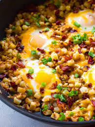 Bacon Egg And Potato Breakfast Skillet Recipe Breakfast Potatoes Skillet Skillet Potatoes Breakfast Skillet
