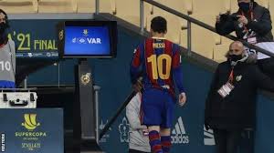 Athletic bilbao en vivo online gratis por directv sports. Lionel Messi Sent Off As Barcelona Lose Spanish Super Cup To Athletic Bilbao Bbc Sport