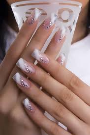 Unter mitarbeit der wikihow staff. Gelnagel Selber Machen 40 Glamourose Vorschlage Diy Nageldesign Zenideen Elegantes Nageldesign Nageldesign Hochzeitsnagel