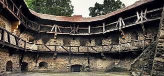 Pierwotna nazwa brzmiała prawdopodobnie czajków (1329: Zamek Czocha Godziny Otwarcia Cennik Historia Atrakcje Parking