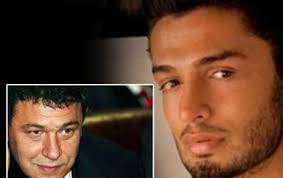 Ahmedin mehmedin sevgilisi var benim. Unlu Isadamina Engin Temel Sorgusu 28 Agustos 2011 Pazar
