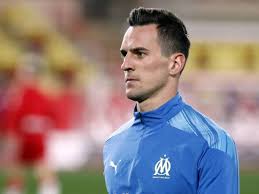 Marseille are closing in on the loan signing of napoli striker arkadiusz milik. Om Milik Im Sommer Wieder Weg