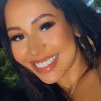 Massiel Espinal's Instagram, Twitter & Facebook