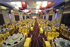 Save batu caves, waterfalls & hotsprings private tour to your lists. Emerald Ballroom Modern And Versatile Ballroom In Prima Selayang Wedding Research Malaysia