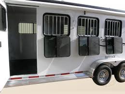 Here at oc trailers & rvs, inc., we specialize in all types of livestock, horse, flatbed, and enclosed cargo trailers in both bumper hitch and gooseneck and/or fifthwheel models. Gooseneck 3 Horse Slant Load Trailers