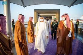 بحث الشيخ محمد بن زايد آل نهيان ولي عهد أبو ظبي نائب القائد الأعلى للقوات المسلحة ، الأربعاء، في مدينة جدة مع ولي العهد السعودي الأمير محمد بن سلمان العلاقات الاستراتيجية بين الإمارات. Ù…Ø­Ù…Ø¯ Ø¨Ù† Ø²Ø§ÙŠØ¯ ÙŠØµÙ„ Ø¥Ù„Ù‰ Ø¬Ø¯Ø© ØµØ­Ø§ÙØ© Ø§Ù„Ø¬Ø¯ÙŠØ¯ Ø§Ø®Ø¨Ø§Ø± Ø¹Ø±Ø¨ÙŠØ©