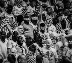Zadyma z 23 października 2011 roku. Legia Warszawa Polish Hooligans Facebook