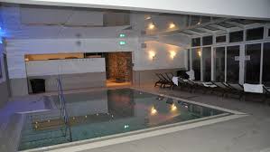 Hotel Viktoriaquelle Pilzweg 3 4 94081 Furstenzell Www Viktoriaquelle De Schwimmhalle Neubau Halle